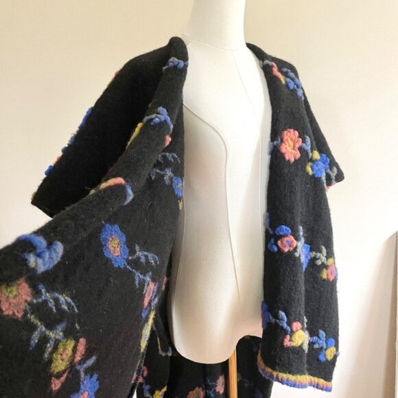 Italian Wool Blend 3D Floral Poncho Kimono Cape Oversized Boho Cottage Festival - Picture 8 of 9